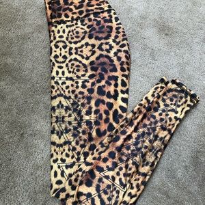 S teeki leggings. Great condition.